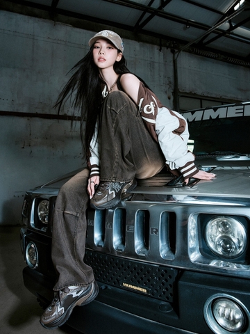 Giày MLB Curve Runner Enamel New York Yankees Brown [Karina PICK]