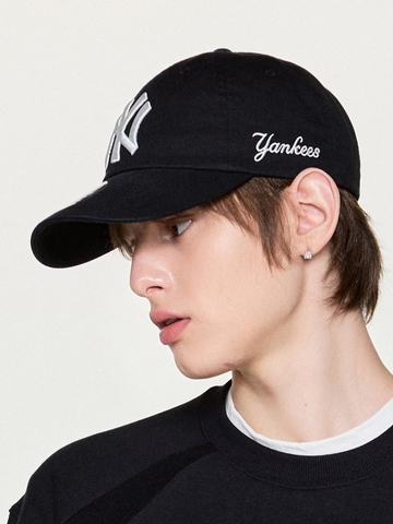 Mũ Lưỡi Trai MLB Signature Unstructured Ball Cap New York Yankees Black [Karina PICK]