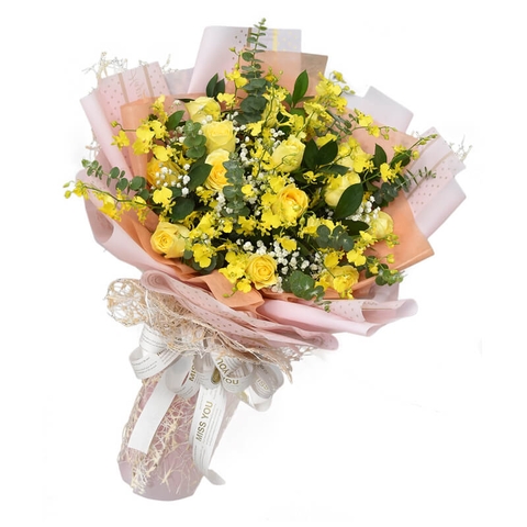 Chậu hoa hồng đỏ cẩm chướng
