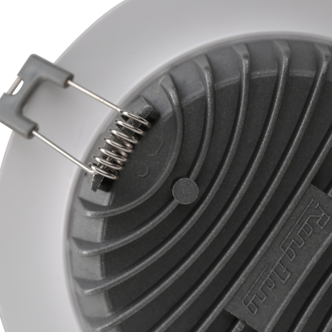 Đèn LED âm trần Downlight đổi màu 110/9W (G) (viền vàng)
