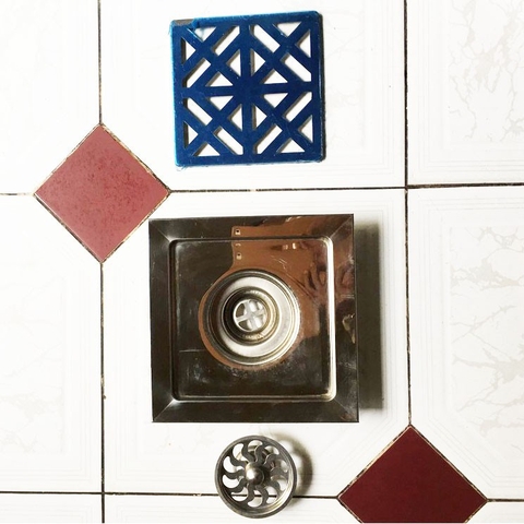 Ga Thoát Sàn Inox Lucky 20x20cm Kèm Lọc Rác Chống Hôi