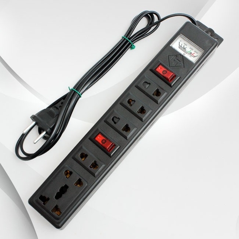 Ổ Cắm Điện Có Công Tắc 7 Phích Cắm