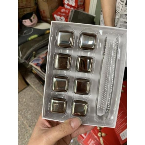 Đá Lạnh Inox Hình Vuông Không Tan Cooling Cubes Hộp 8 Viên Kèm 1 Gắp