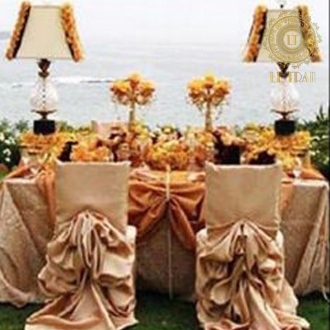 Nơ áo ghế nhà hàng