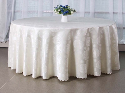 Khăn trải bàn tiệc cưới