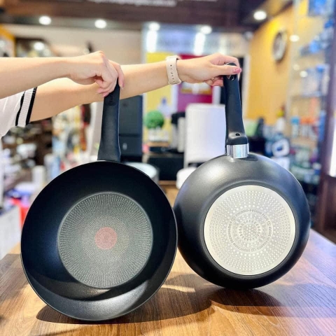 CHẢO SÂU LÒNG TEFAL ULTIMATE 28CM - MADE IN FRANCE