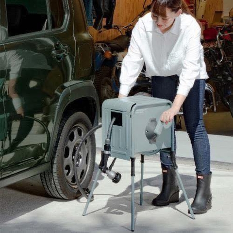 Bộ Vòi Tưới Thu Rút Kim Loại Takagi 20m