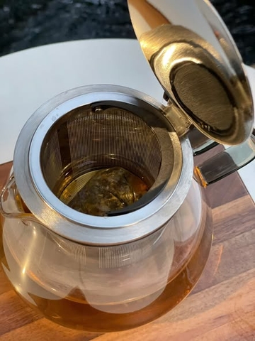 Bình Nước Kèm Lõi Lọc Trà KELA 0,8L