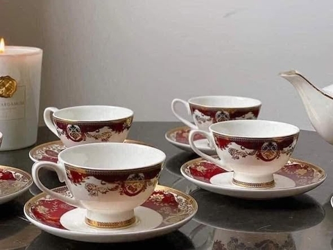 Bộ trà hoàng gia đỏ Imperial thiết kế đậm nét châu Âu