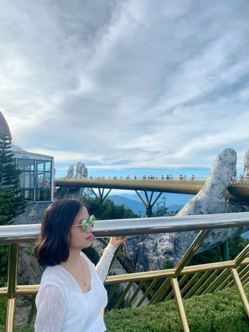 Kính râm Mecerdes mắt xám khói siêu cool ngầu