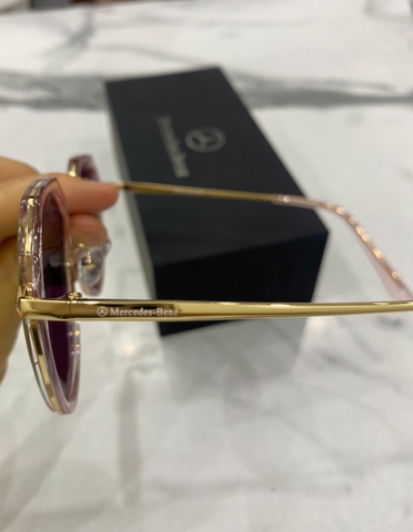 Kính râm Mecerdes mắt xám khói siêu cool ngầu