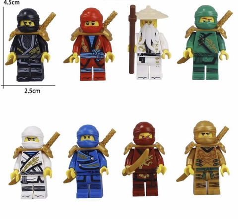ชุดรูปปั้นนินจาพลาสติก 8 ชิ้น