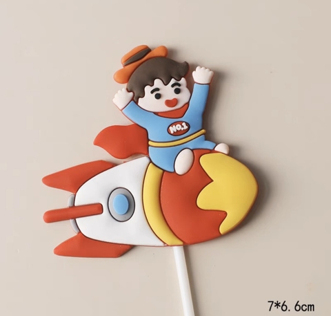 รูปปั้นนักบินอวกาศเด็กพลาสติก (รุ่น 3)