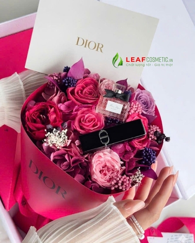 Set Quà Tặng Son Dior Fullsize - Nước Hoa Dior Essence Mini & Bó Hoa Miss Dior Limited 2025