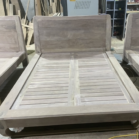 Giường gỗ óc chó