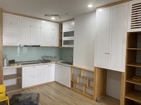 Gỗ tự nhiên sồi tần bì, sơn bệt trắng kết hợp sơn pu màu