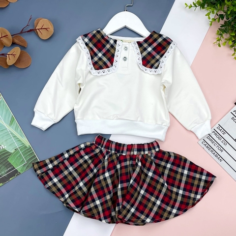 Bộ chân váy áo nỉ trắng 2/8