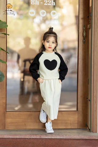 Bộ nỉ da cá BG kèm chân váy hình tim 4/12
