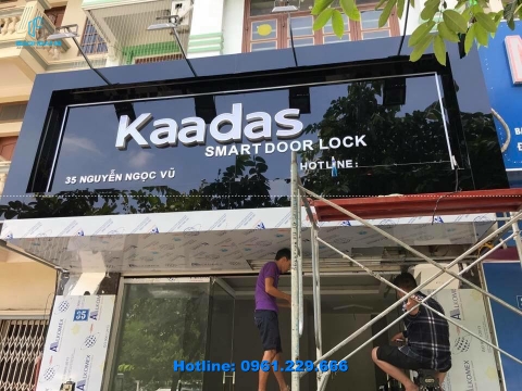 Làm biển quảng cáo tại Hoàng Quốc Việt