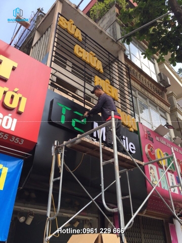 Làm biển quảng cáo tại Hà Nội giá rẻ.