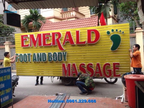 Làm biển quảng cáo tại Đội Cấn