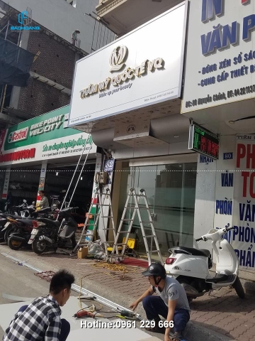 Làm biển quảng cáo tại đường Bưởi