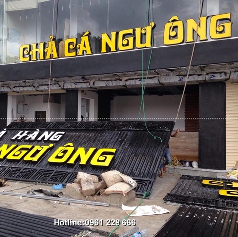 Làm biển quảng cáo tại Hàng Mành