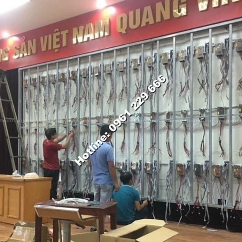 Thi công màn hình Led