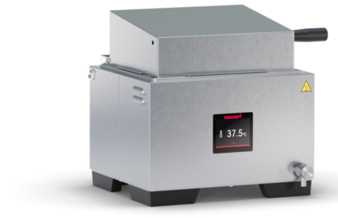 Bể cách thủy (bể điều nhiệt) 7L, model: WTB6, Hãng Memmert/Đức