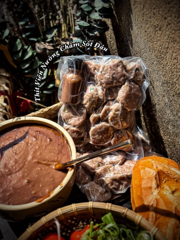 THỊT VIÊN NƯỚNG CHẤM SỐT ĐẬU (Gói 600gr)