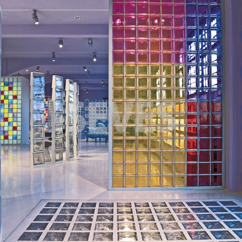 Cách Thi Công Gạch Kính Xuyên Sáng - The Linn Decor