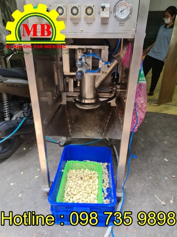Máy bóc vỏ hành tỏi