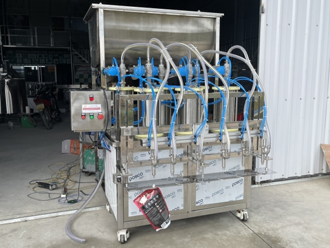 Máy chiết rót can và túi 6 vòi bán  tự động