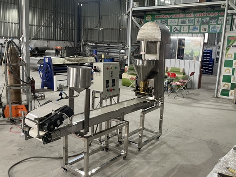 Dây chuyền làm chả cá tự động