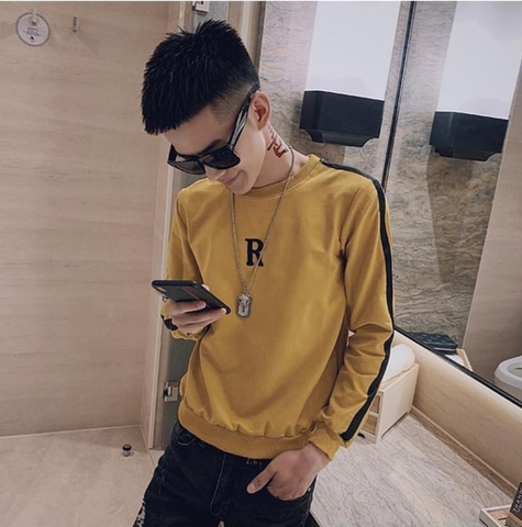 Áo Thun Vàng Dài Tay Chữ R