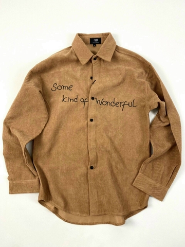 Áo Sơ Mi Nhung Thêu Chữ Some Kind Of Wonderful Màu Da Bò