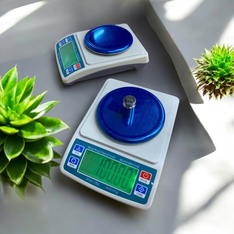 Cân điện tử 600G/0.01G MH639. Cân định lượng 2 số lẻ
