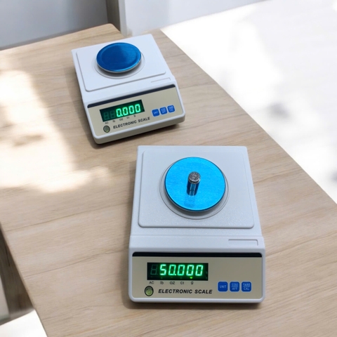 Cân điện tử 3 số lẻ JCS-C 0.001g/300g - kèm lồng kính chắn gió