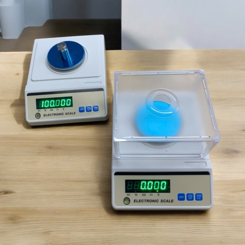 Cân điện tử 3 số lẻ JCS-C 0.001g/300g - kèm lồng kính chắn gió