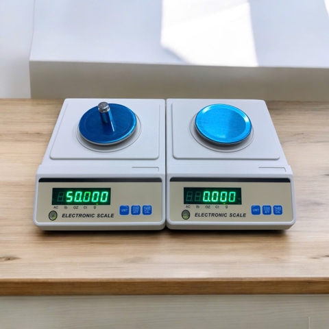 Cân điện tử 3 số lẻ JCS-C 0.001g/300g - kèm lồng kính chắn gió