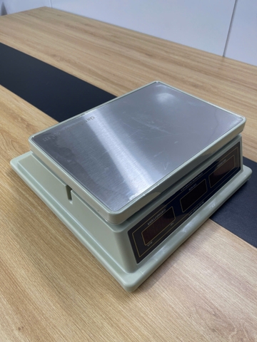 Cân Điện Tử Tính Tiền 30kg QUA832 | Chống Nước, Phím Tiếng Việt | Cân Bán Hàng