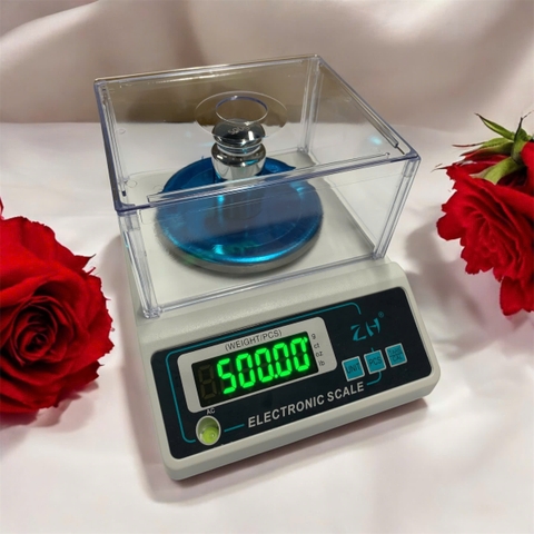 Cân điện tử 2 số lẻ ZH 1KG/0.01G - Kèm lồng kính