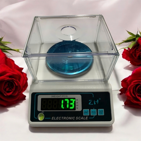 Cân điện tử 2 số lẻ ZH 3KG/0.01G - Kèm lồng kính