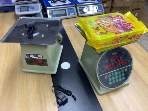 Cân điện tử 30KG Q1 tính tiền