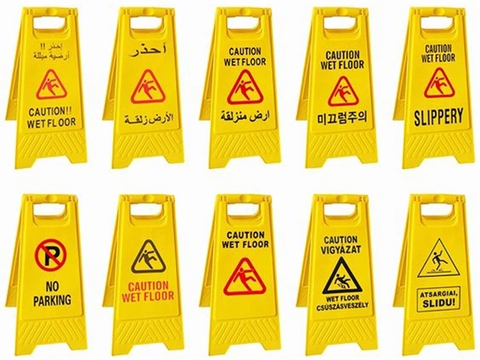 Biển cảnh báo nhựa vàng chữ A