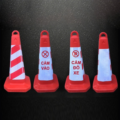 Cọc tiêu nhựa đỏ hình trụ vuông - TQ