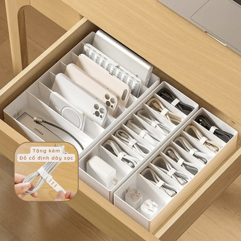Khay nhựa chia ngăn màu trắng sắp xếp đồ dùng