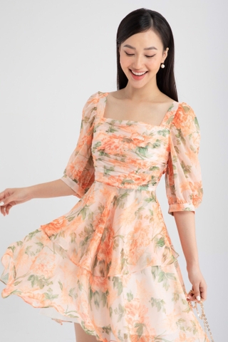 Đầm cổ vuông Laura