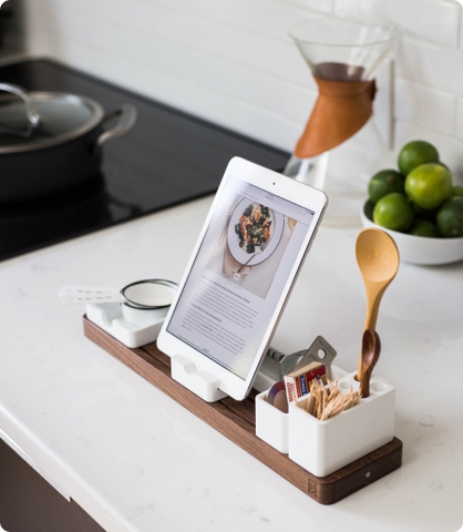 Lorem Ipsum is simply dummy text of the printing and