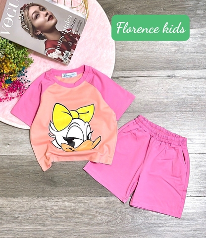 006 Bé gái bộ short in vịt